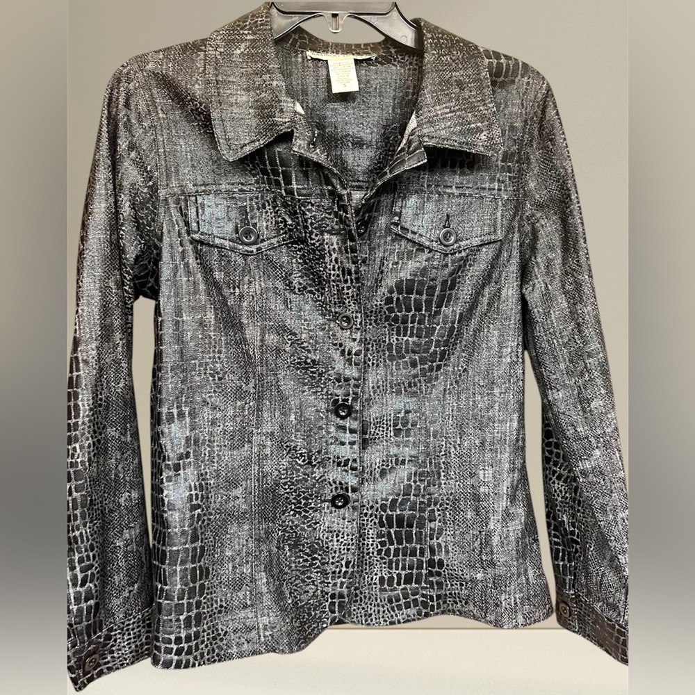 Cotton snake print Women's Black and Gray Button-Up Top baddie snake print